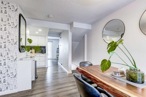 38-1055 72 Avenue Nw, Calgary, AB - Indoor Photo Showing Other Room