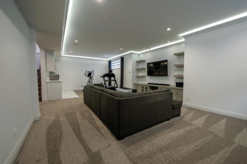 214 Aspenmere Green, Chestermere, AB - Indoor Photo Showing Other Room