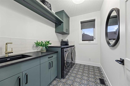 727 53Rd Avenue Sw, Calgary, AB - Indoor