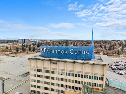 727 53Rd Avenue Sw, Calgary, AB - Outdoor With View