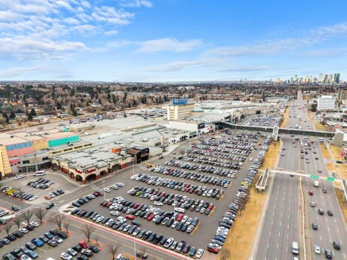 727 53Rd Avenue Sw, Calgary, AB - Outdoor With View