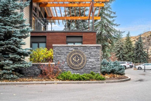 727 53Rd Avenue Sw, Calgary, AB - Outdoor