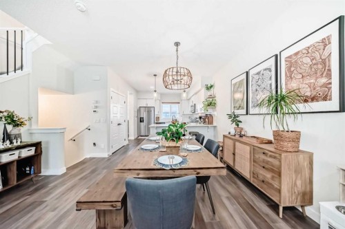 231 Legacy Glen Way Se, Calgary, AB - Indoor Photo Showing Dining Room