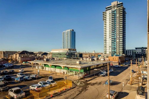 404-1334 12 Avenue Sw, Calgary, AB - Outdoor