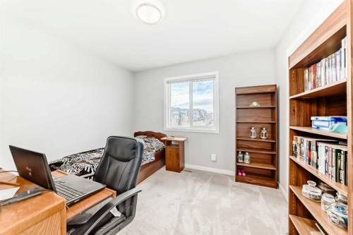 151 Sundown Way, Cochrane, AB - Indoor Photo Showing Office