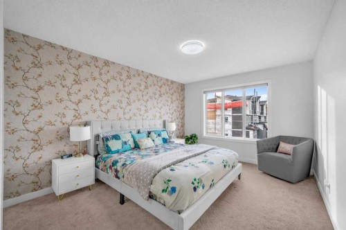 208 Cornergate Row Ne, Calgary, AB - Indoor Photo Showing Bedroom