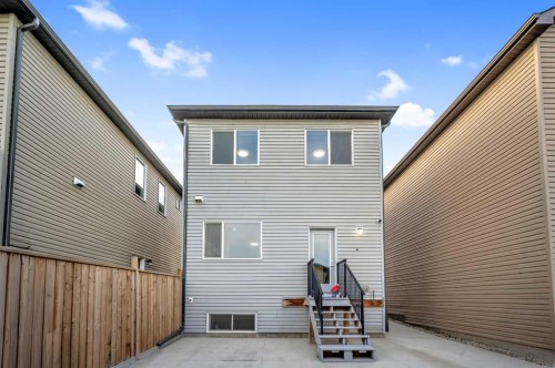 208 Cornergate Row Ne, Calgary, AB - Outdoor With Exterior