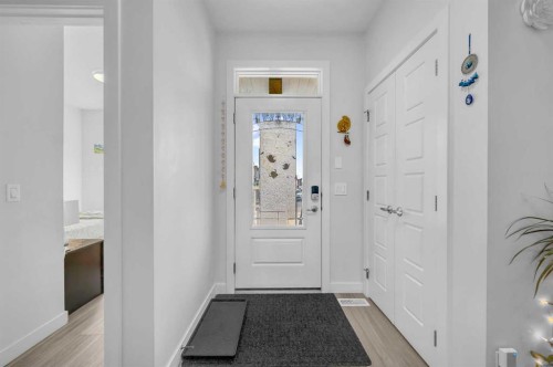 208 Cornergate Row Ne, Calgary, AB - Indoor Photo Showing Other Room