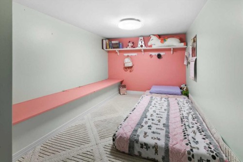 107 Woodford Crescent Sw, Calgary, AB - Indoor