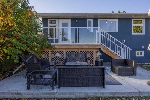 827 Canaveral Crescent Sw, Calgary, AB - Outdoor With Deck Patio Veranda
