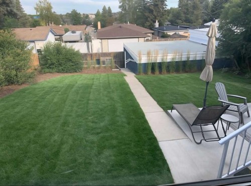 827 Canaveral Crescent Sw, Calgary, AB - Outdoor