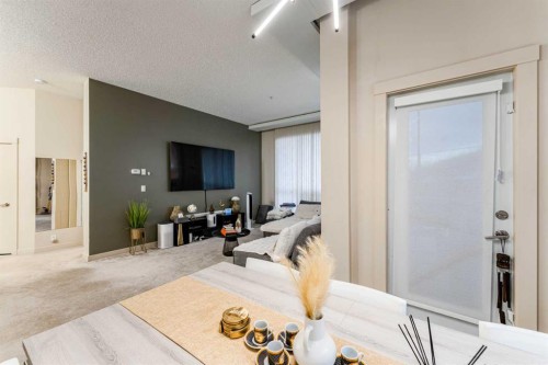109-8710 Horton Road Sw, Calgary, AB - Indoor
