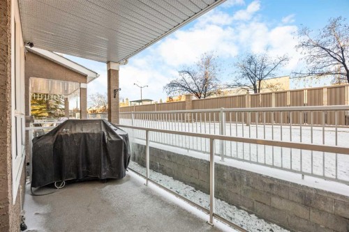 156 Royal Manor Nw, Calgary, AB - Outdoor With Exterior