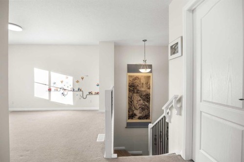 156 Royal Manor Nw, Calgary, AB - Indoor Photo Showing Other Room