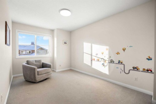 156 Royal Manor Nw, Calgary, AB - Indoor