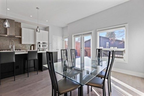 2419 22 Street Nw, Calgary, AB - Indoor Photo Showing Dining Room