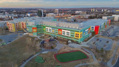 2419 22 Street Nw, Calgary, AB - Outdoor With View