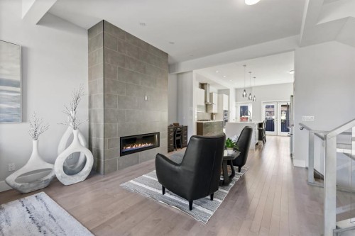 2419 22 Street Nw, Calgary, AB - Indoor With Fireplace