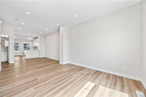 601 Mahogany Road Se, Calgary, AB - Indoor Photo Showing Other Room