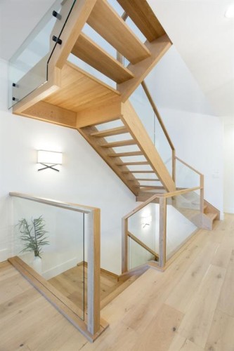 3(Nw)-617 4Th Street, Canmore, AB - Indoor Photo Showing Other Room