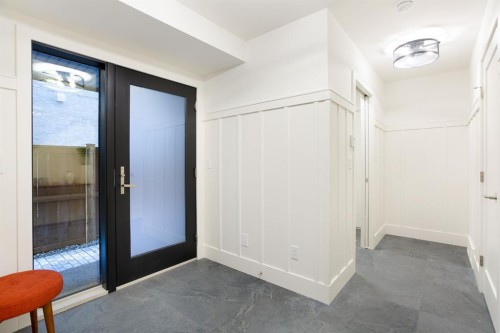 3(Nw)-617 4Th Street, Canmore, AB - Indoor Photo Showing Other Room