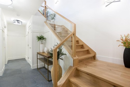 3(Nw)-617 4Th Street, Canmore, AB - Indoor Photo Showing Other Room