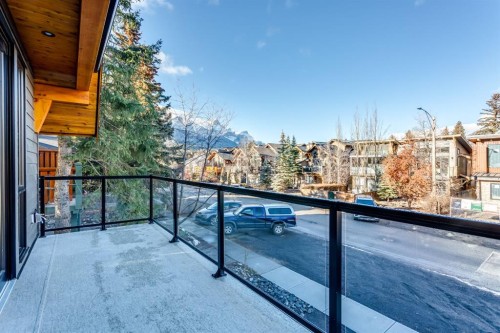 3(Nw)-617 4Th Street, Canmore, AB - Outdoor