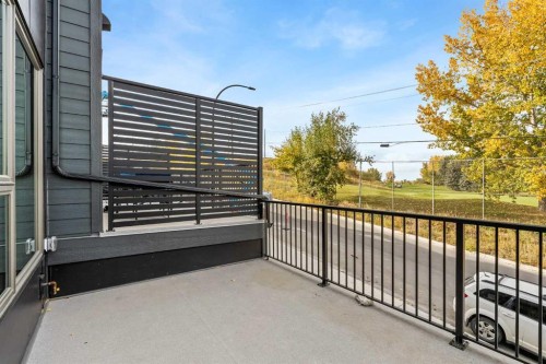 2515 Sovereign Crescent Sw, Calgary, AB - Outdoor With Balcony