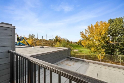 2515 Sovereign Crescent Sw, Calgary, AB - Outdoor With Balcony