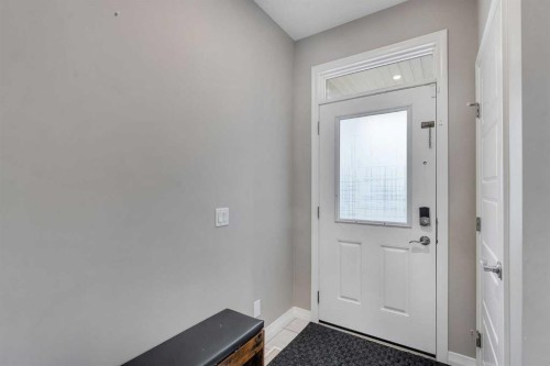 26 Corner Meadows Common Ne, Calgary, AB - Indoor Photo Showing Other Room