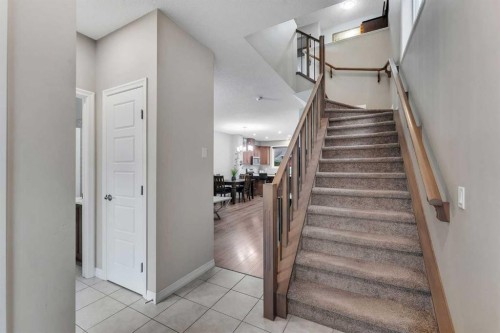 26 Corner Meadows Common Ne, Calgary, AB - Indoor Photo Showing Other Room