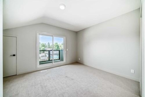 5406 6 Street Sw, Calgary, AB - Indoor Photo Showing Other Room