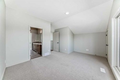 5406 6 Street Sw, Calgary, AB - Indoor Photo Showing Other Room