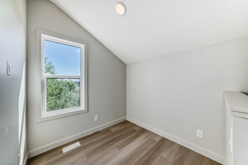 5406 6 Street Sw, Calgary, AB - Indoor Photo Showing Other Room