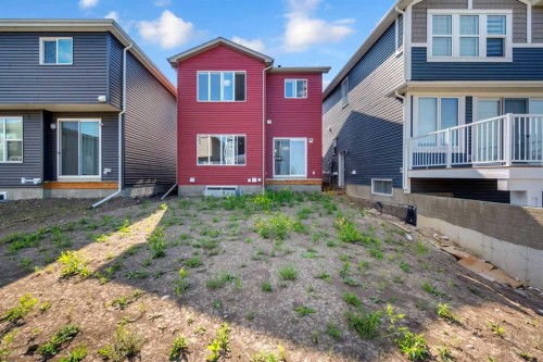 154 Silver Spruce Grove Sw, Calgary, AB - Outdoor