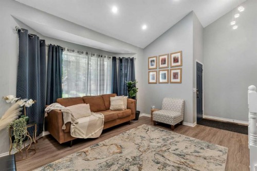 63 Erin Green Way Se, Calgary, AB - Indoor