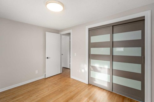 14-2815 Palliser Drive Sw, Calgary, AB - Indoor Photo Showing Other Room