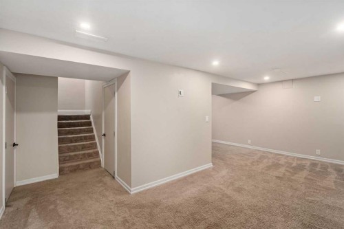 14-2815 Palliser Drive Sw, Calgary, AB - Indoor