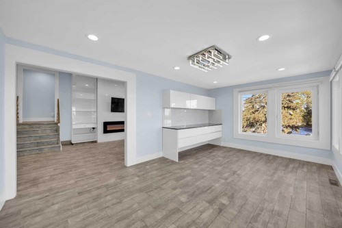 11 Selkirk Drive Sw, Calgary, AB - Indoor