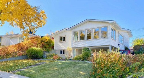 11 Selkirk Drive Sw, Calgary, AB - Outdoor