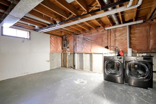 278 Shawnessy Drive Sw, Calgary, AB - Indoor Photo Showing Laundry Room