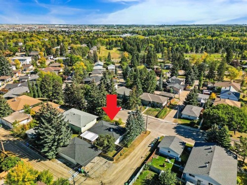 1048 39 Avenue Nw, Calgary, AB - Outdoor With View