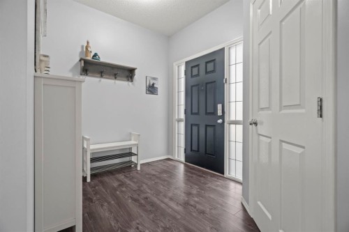 110 Brightonwoods Green Se, Calgary, AB - Indoor Photo Showing Other Room