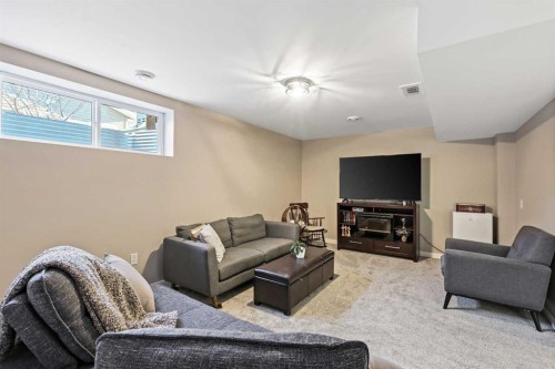 142 Highview Gate Se, Airdrie, AB - Indoor
