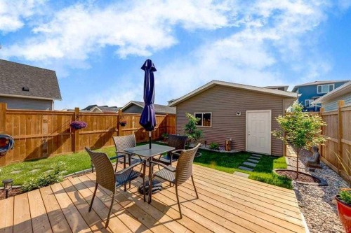 142 Highview Gate Se, Airdrie, AB - Outdoor With Deck Patio Veranda With Exterior