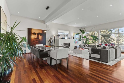 4712 Elbow Drive Sw, Calgary, AB - Indoor