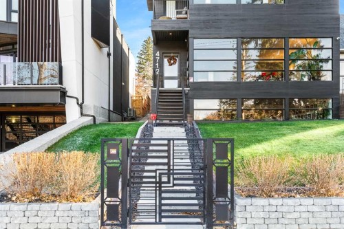 4712 Elbow Drive Sw, Calgary, AB - Outdoor With Balcony