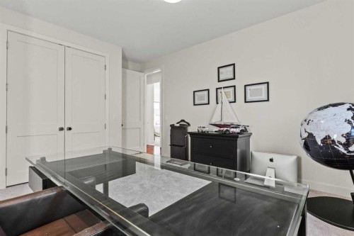 4712 Elbow Drive Sw, Calgary, AB - Indoor