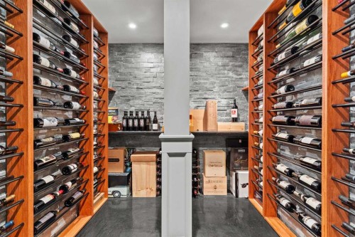 4712 Elbow Drive Sw, Calgary, AB - Indoor