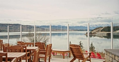 642 Cottageclub Bend, Rural Rocky View County, AB - Indoor Photo Showing Dining Room